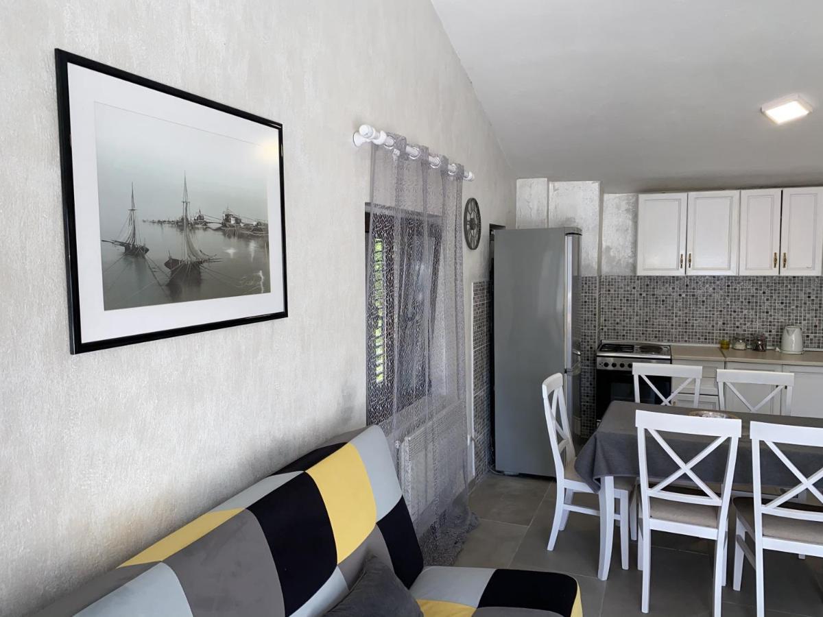 Lux Boka Sea View Apartment Kotor Dış mekan fotoğraf