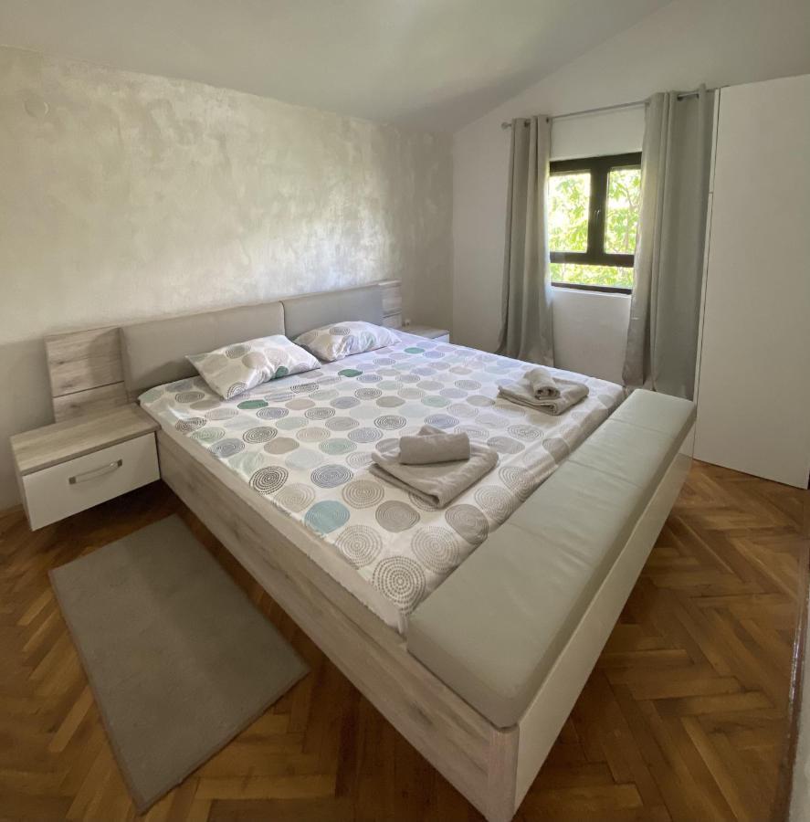 Lux Boka Sea View Apartment Kotor Dış mekan fotoğraf