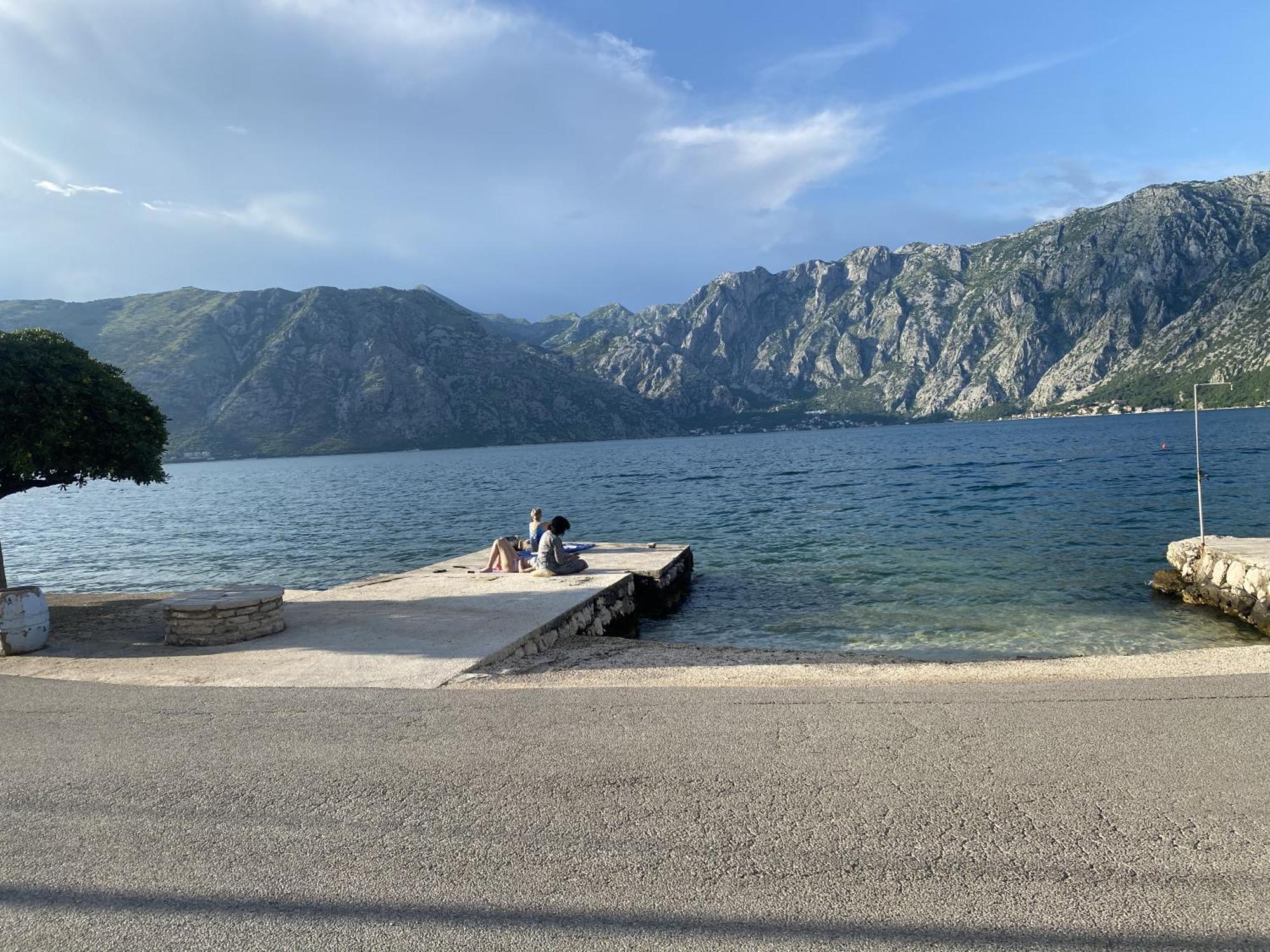 Lux Boka Sea View Apartment Kotor Dış mekan fotoğraf